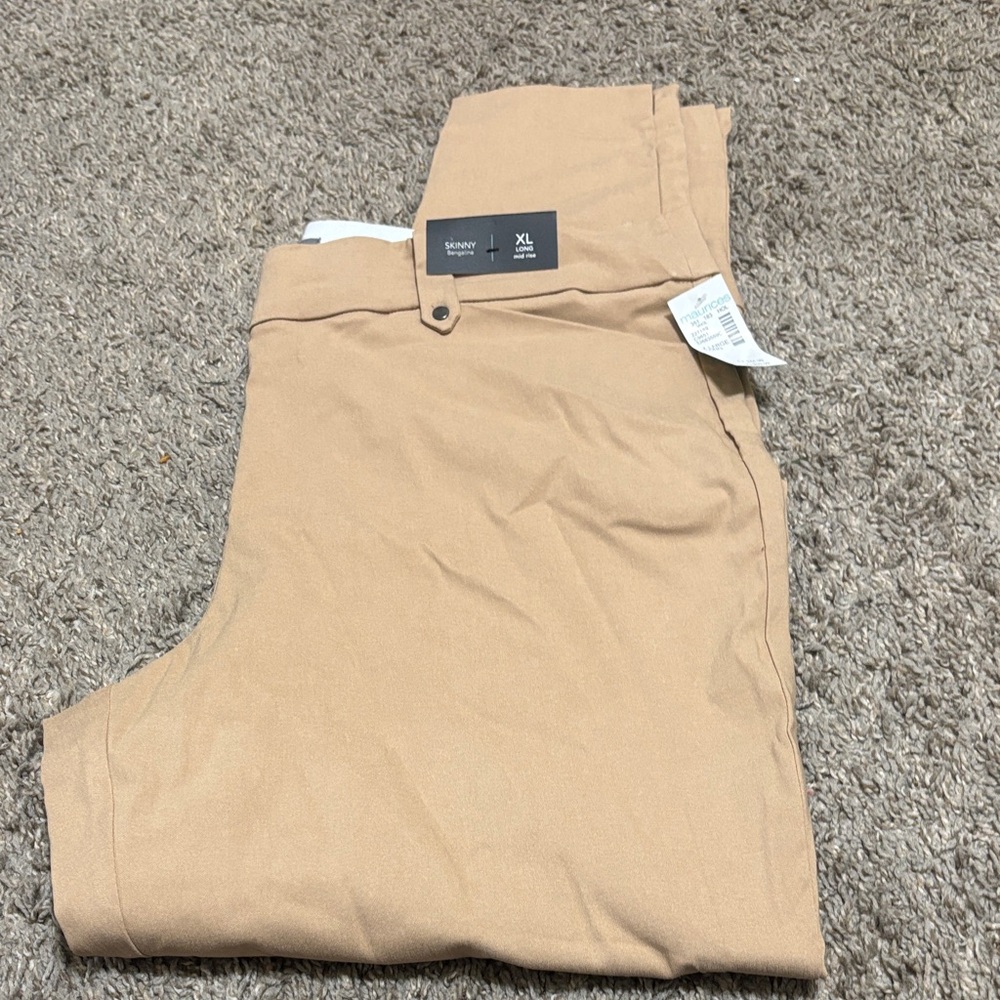 Maurices Women's Beige Skinny Pants